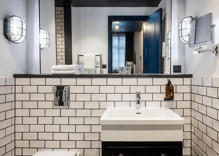 Amo By Amano Friedrichstrasse Hotell 4*